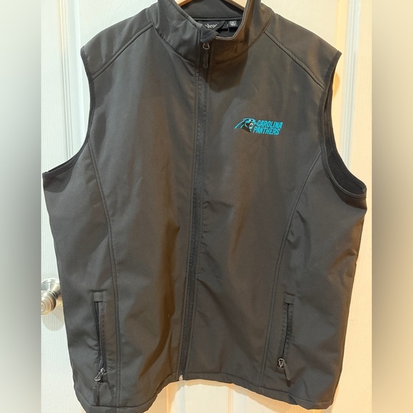 Dunbrooke Black Jacket with Carolina Panthers Logo💙 LNWOT! - Picture 1 of 5